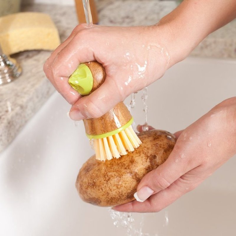 Tater-Mate-Potato-Brush-with-Eye-Remover