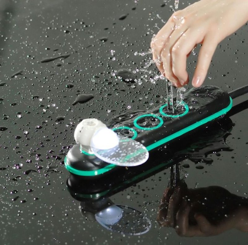 Water-Resistant-Power-Strip-by-Wet-Circuits