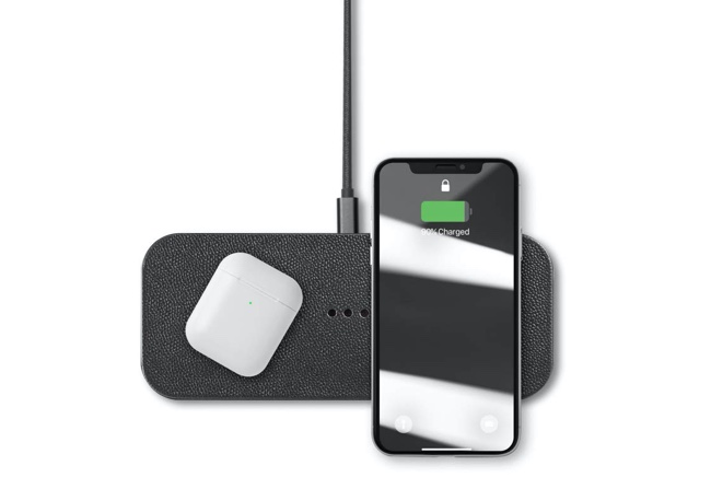 Courant Catch: 2 Multi-Device Wireless Charger | HolyCool.net